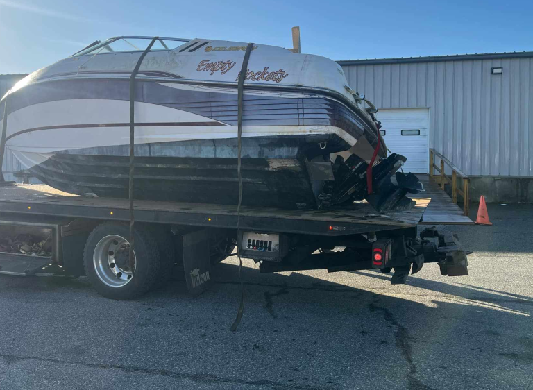 Preparing Your Boat for Removal: Tips for a Smooth Process in Rhode Island