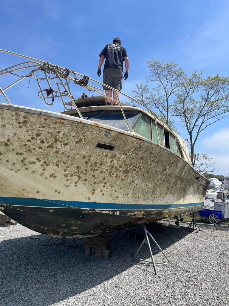 Don’t Wait for Spring — Winter Boat Removal in RI: What to Know