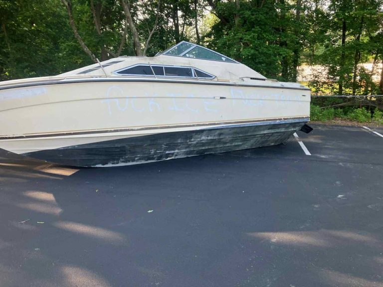 End of Season Boat Removal – Last Call for Fall Pickups! (Mid-November Update)