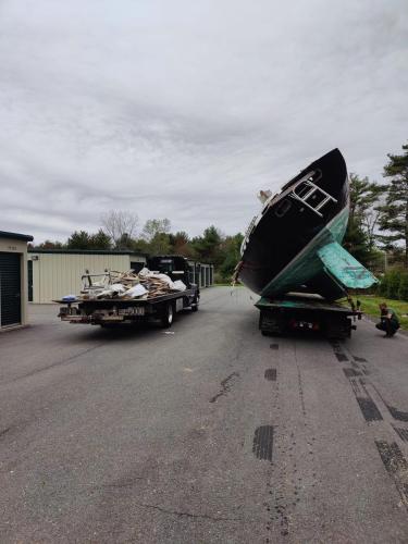 Boat Removal & Disposal Services in Rhode Island